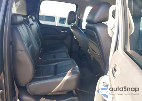 2010 Chevrolet Avalanche Lt z USA, uszkodzony, nr VIN 3GNVKFE05AG298190